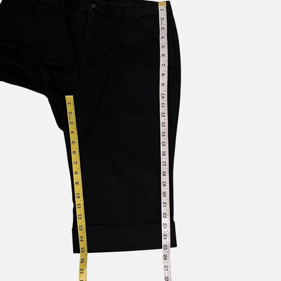 Dockers Pants Womens 14 Capri Black Mid Rise Cuffs Side Pockets Casual - Picture 6 of 8